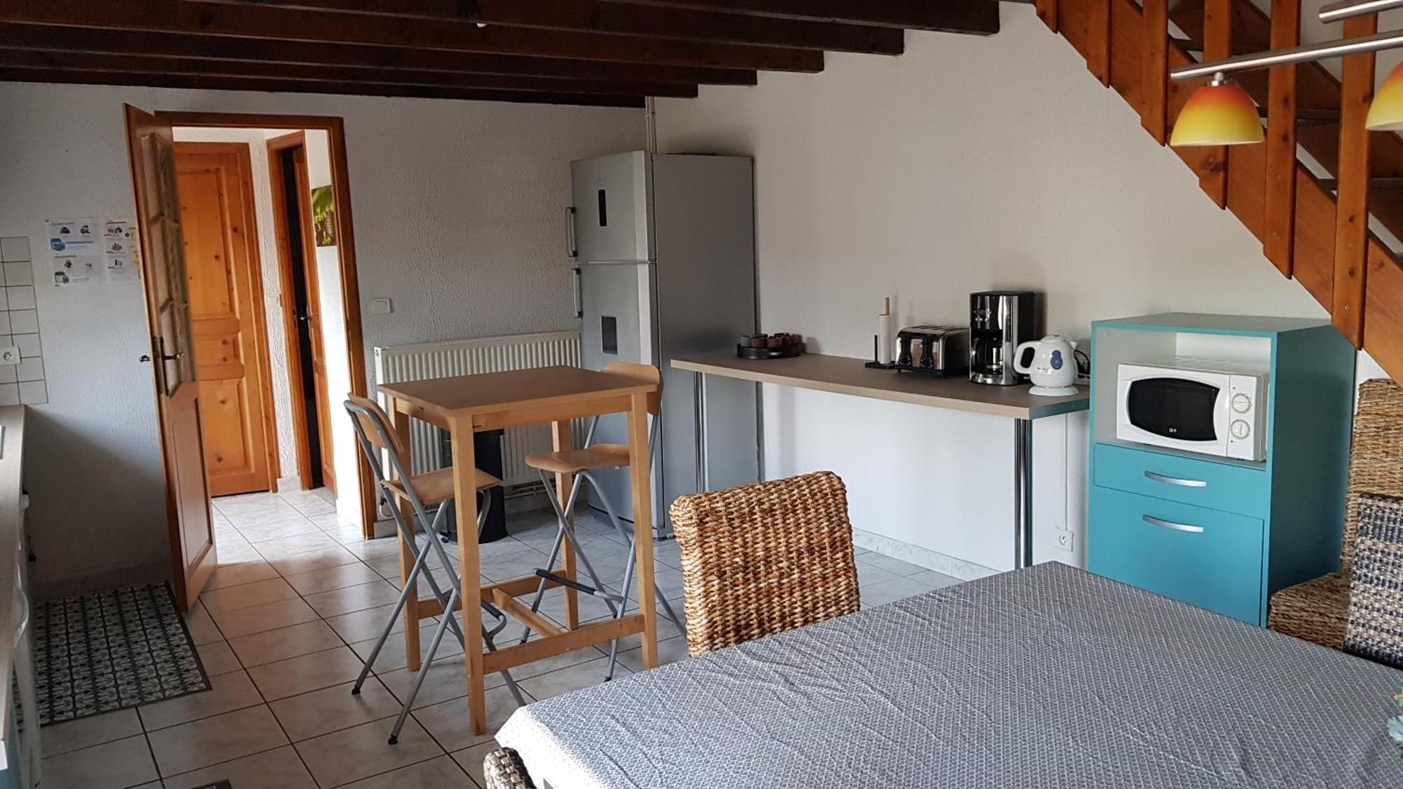 Bed and Breakfast La Sente Des Vignes Hauteville  Экстерьер фото